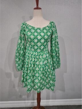 RO'S GARDEN Green Floral print Mini dress Size Smalld